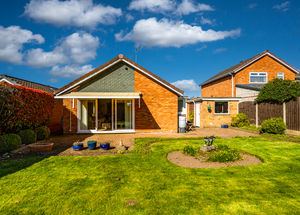 REAR GARDEN- click for photo gallery